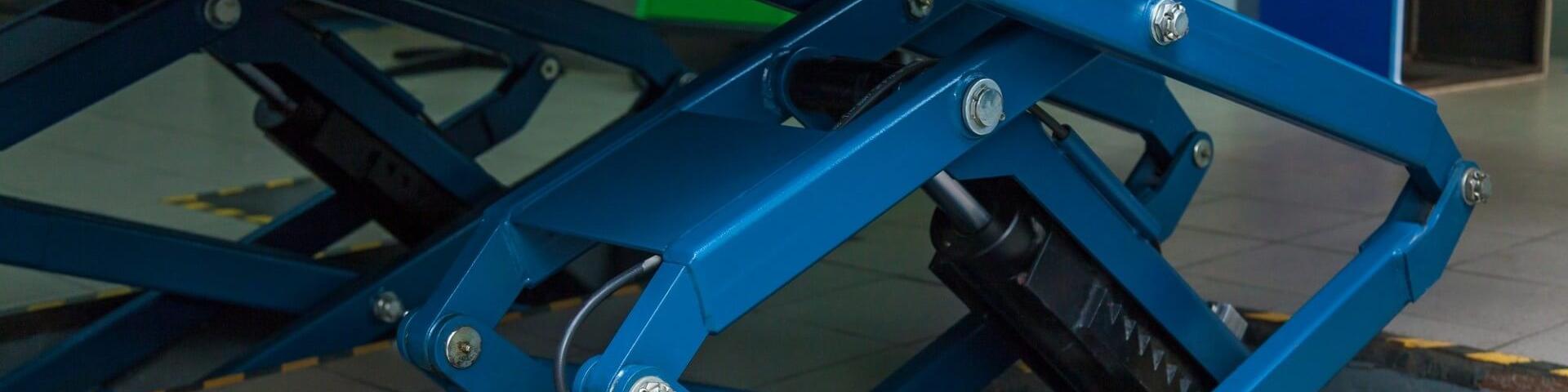 The Role of Plain Bearings in the Scissor Lifts Industry